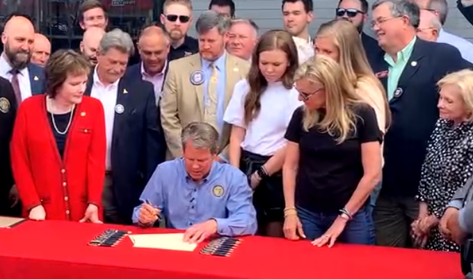 [video] Gov Kemp Signs Georgia Constitutional Carry Act Into Law Wrga